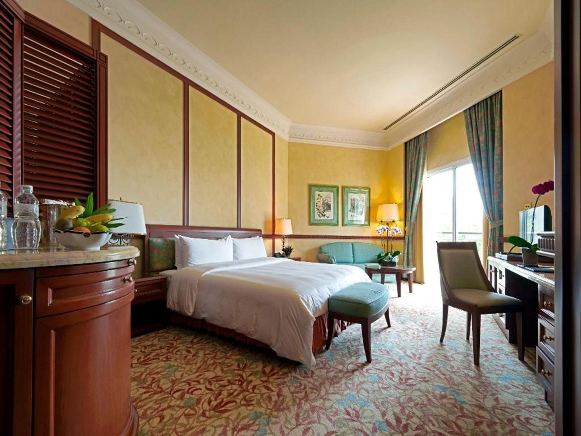Empire Hotel And Country Club Brunei Bandar Seri Begawan Zewnętrze zdjęcie