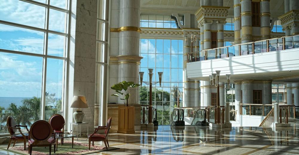 Empire Hotel And Country Club Brunei Bandar Seri Begawan Zewnętrze zdjęcie